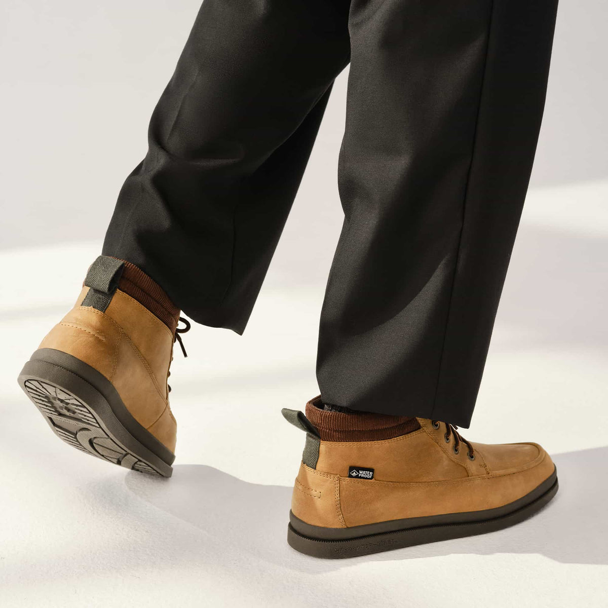 Sperry Everyday - Tour Moc Mid Top Sneaker Tan