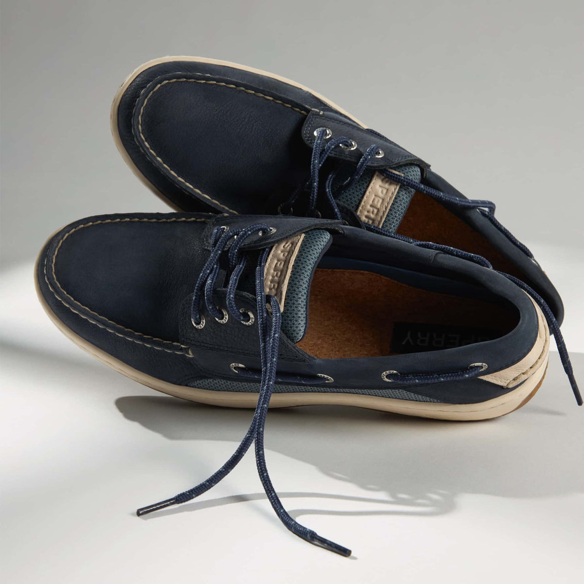Sperry Best Seller - Billfish 3 Eye Boat Shoe Navy